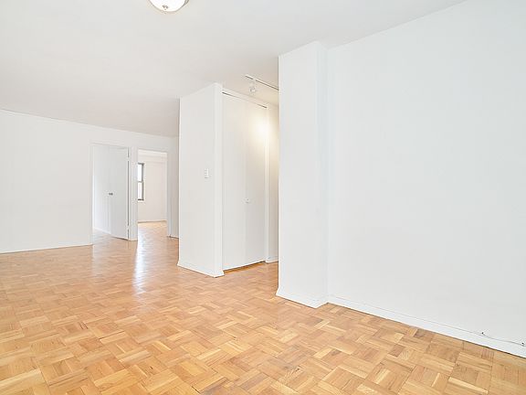 5th image of 350 E 52nd St APT 10K