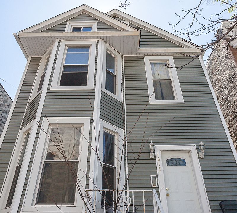 1st image of 1615 W Foster Ave #1
