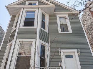 1615 W Foster Ave #1, Chicago, IL 60640