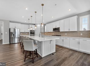39 Legacy Dr, Owings Mills, MD 21117