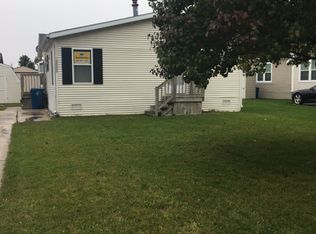 13533 Columbus Ct, Hartland, MI 48353