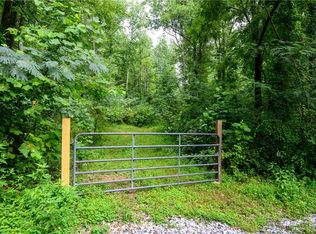 11094 Old 441 S, Lakemont, GA 30552