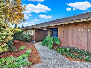 1218 Radcliffe Dr, Davis, CA