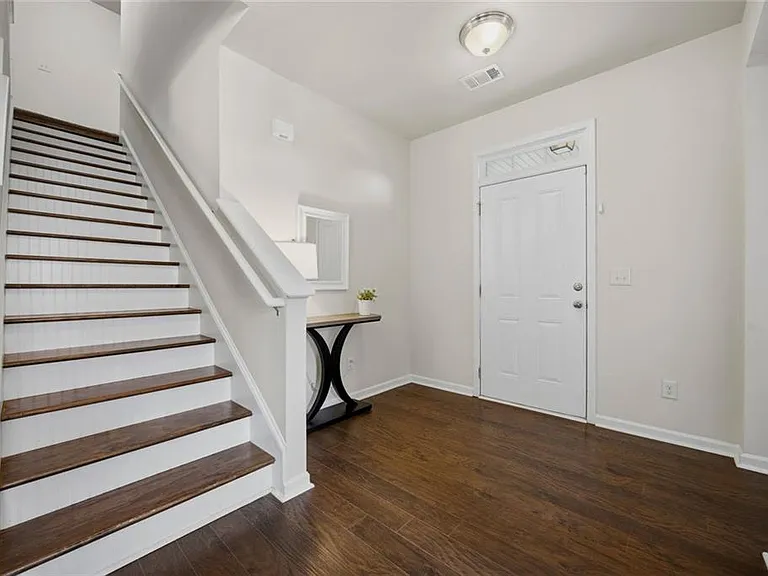 3110 Boxwood Xing — Photo 25