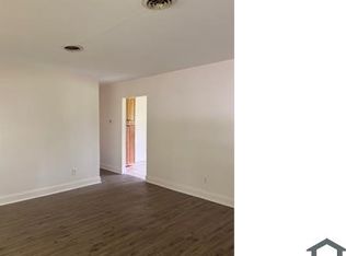 4406 Dabney Dr, Saint Louis, MO 63134
