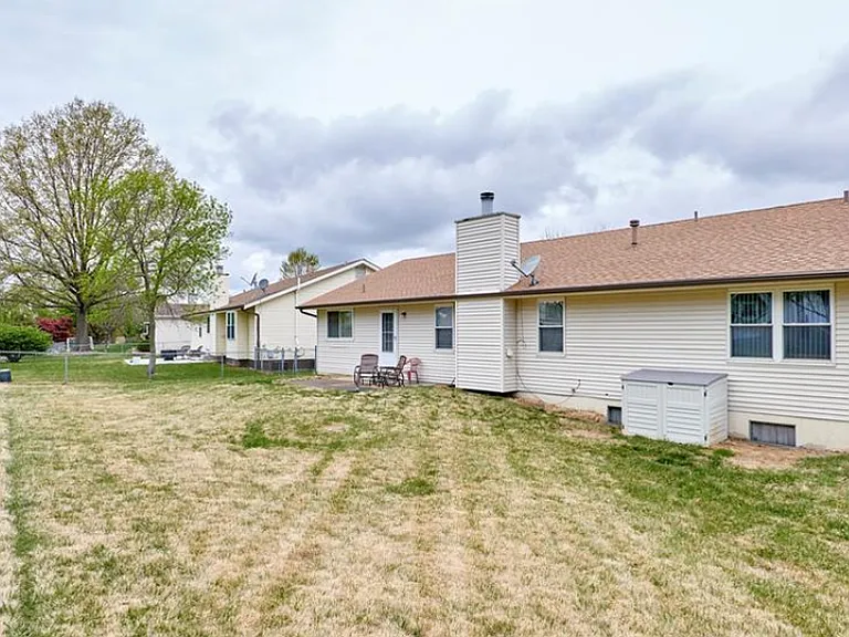 1153 Spencer Hill Dr — Photo 5