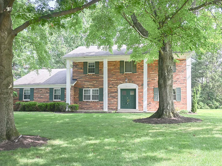 8152 Traverse Ct — Photo 45