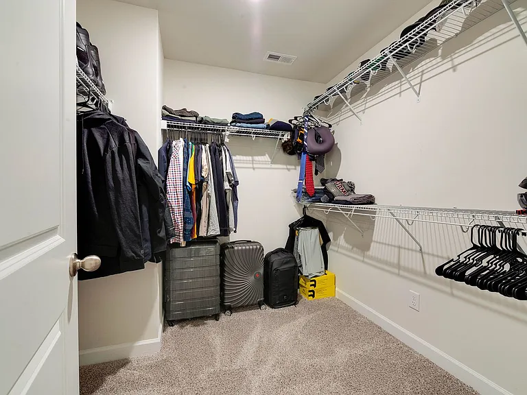 4009 Woodland View Dr — Photo 33