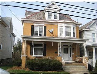 1st image of 305 N 2nd St