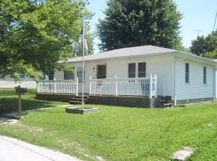 1104 Q St, Bedford, IN 47421