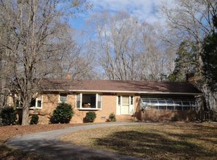 247 Arborville Center Rd, Due West, SC 29639