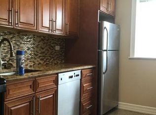 7818 82nd St, Ridgewood, NY 11385