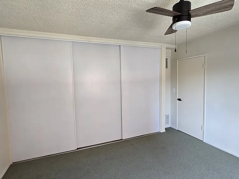 526 S Saint Andrews Pl #28 — Photo 38