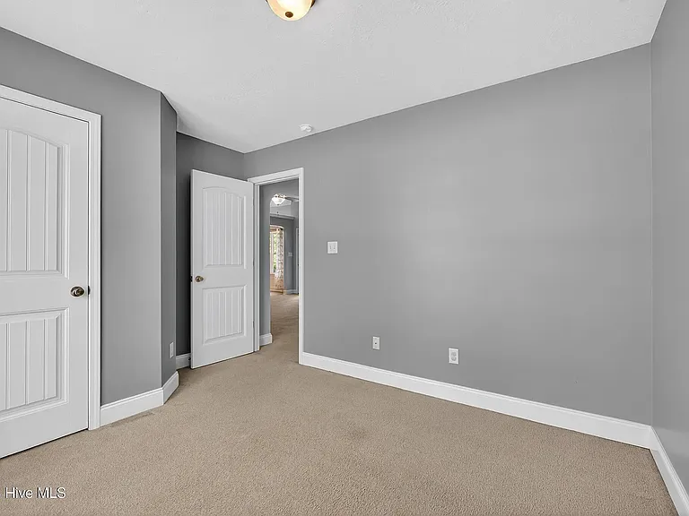 928 Arbor Springs Cir — Photo 6