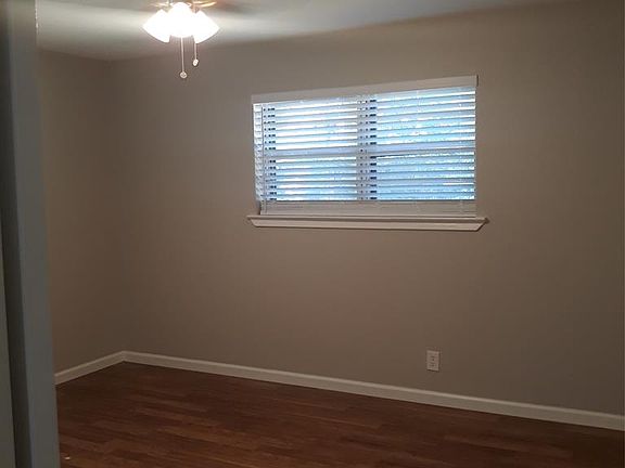 5th image of 408 Vine St