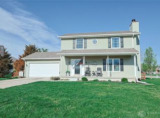 615 Saint James Pl, Trenton, OH