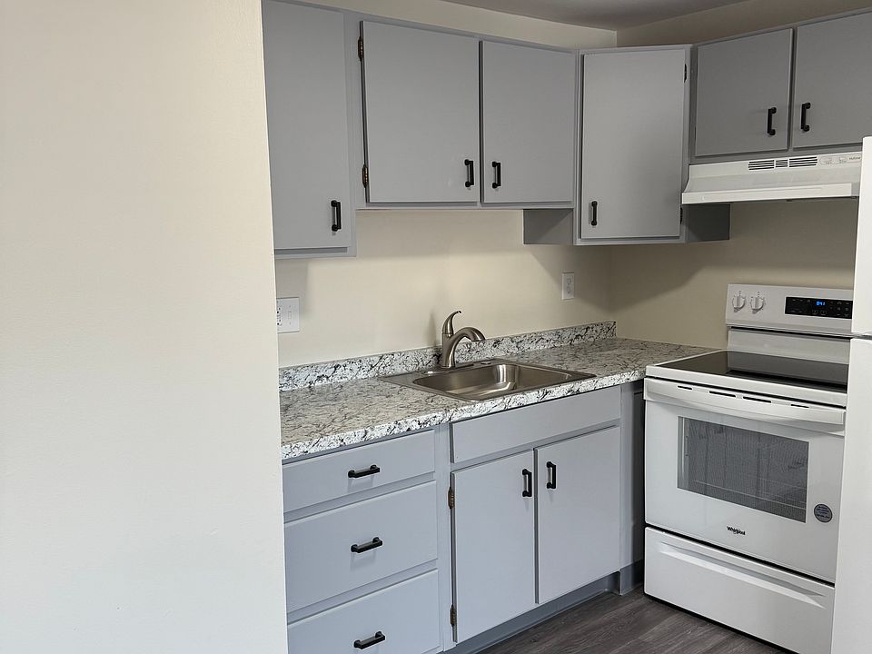 2nd image of 50 Simard Dr #1