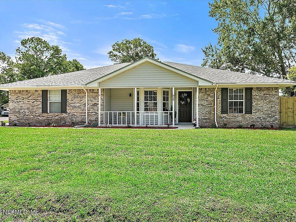 1st image of 828 Wicklow Ct