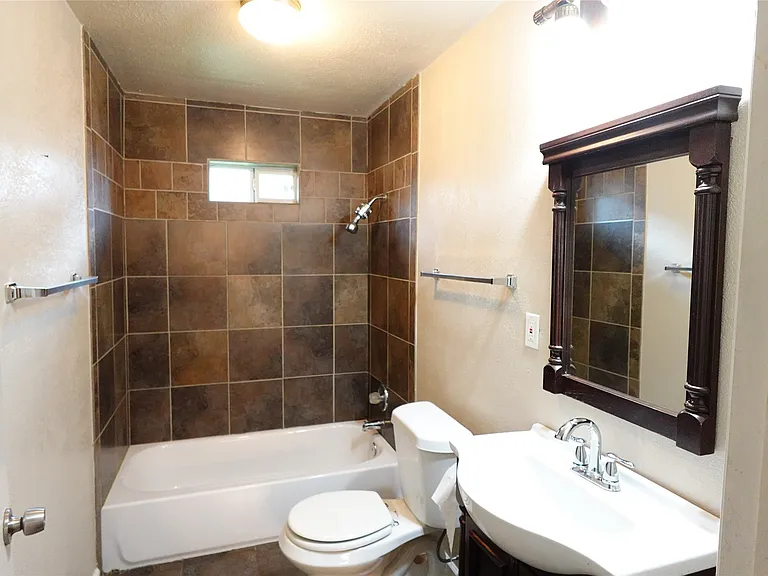 8302 Caddo Rd #8302 — Photo 7