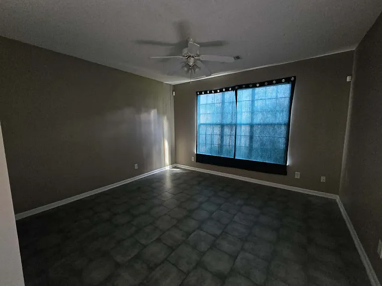 7331 Wagon Wheel Ct — Photo 4