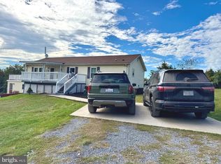220 Snappy Ln, Winchester, VA