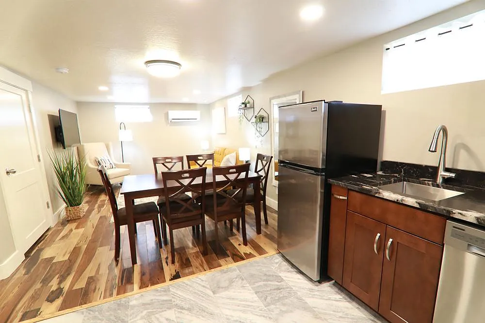 2 bed, 772 sqft, $1,500 — Photo 1