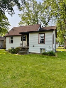 1202 E Water St, Pontiac, IL, 61764
