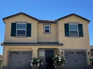 2236 Lombard Ln, Clovis, CA 93619