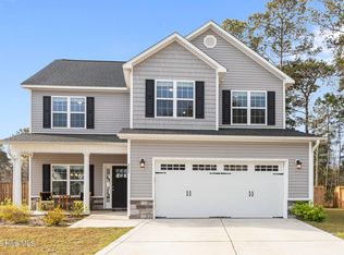 235 Lookout Ln, Sneads Ferry, NC 28460