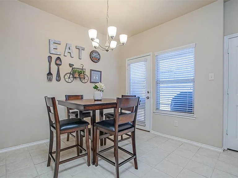 8905 Deadwood Ln — Photo 9
