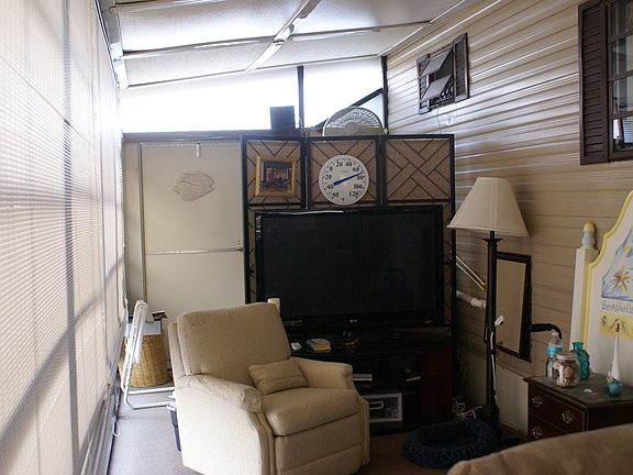 2nd image of 7125 Fruitville Road #928