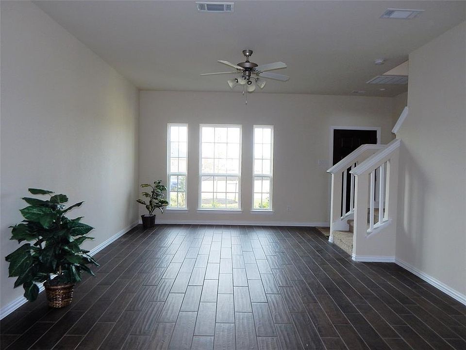 1st image of 10030 Chase Ct