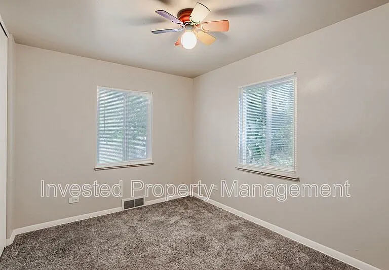 1231 E Bates Pkwy — Photo 13