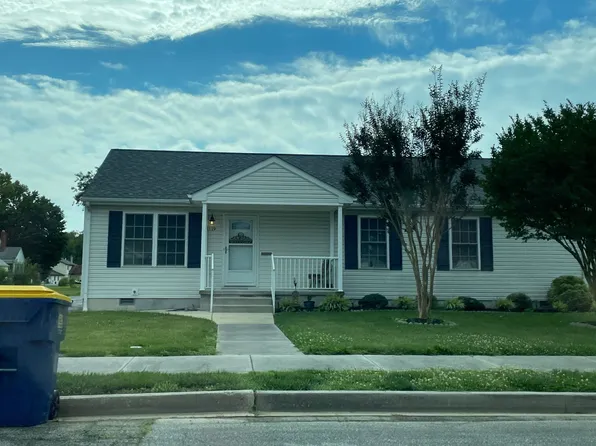 1119 Monroe Ter, Dover, DE 19904