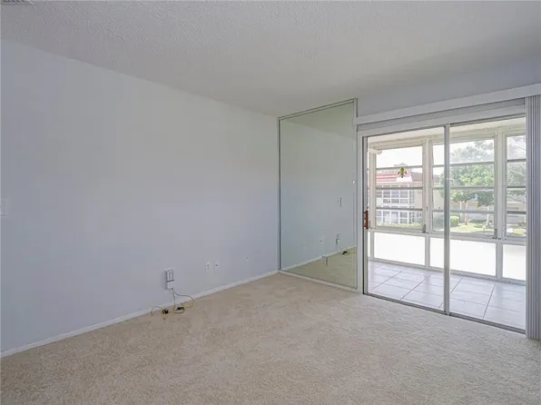 28 Pine Arbor Lane #206, Vero Beach, FL 32962