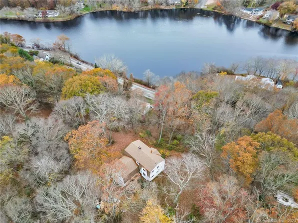 12 Oak Hill Drive, East Lyme, CT 06357