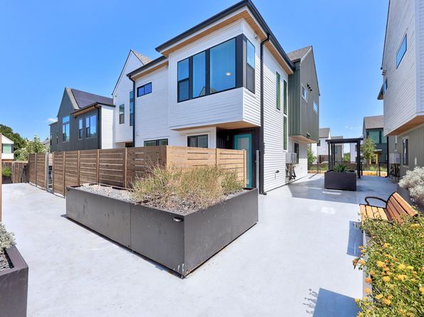 2200 McFly St #6102
