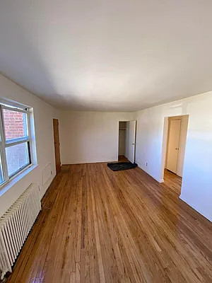 Rented by Voro Purple LLC | media 11