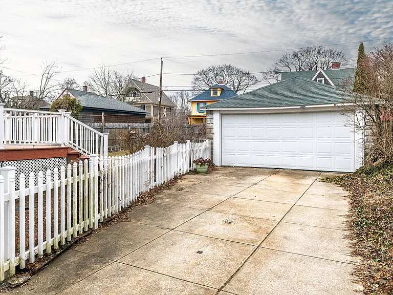 41 Berwick Ln — Photo 5