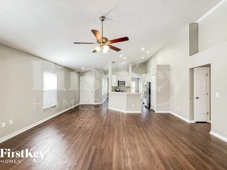 2162 Brandon Park Cir — Photo 6