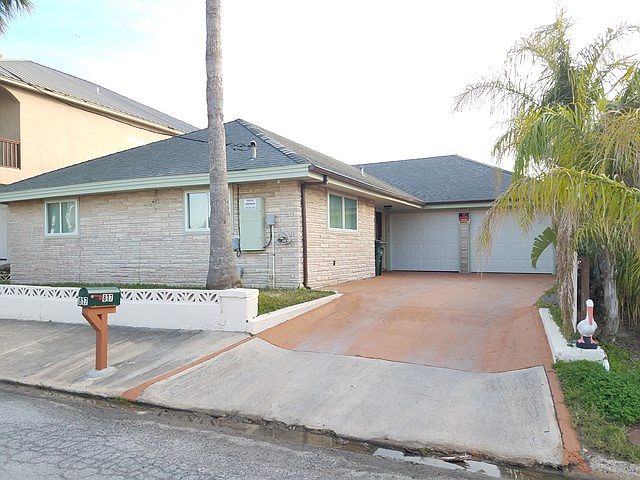 1st image of 817 Tarpon Ave
