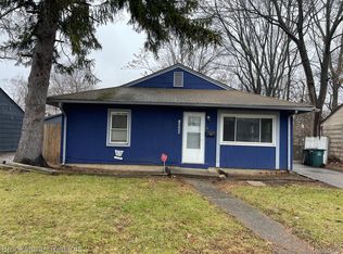 10200 Albany St, Oak Park, MI 48237