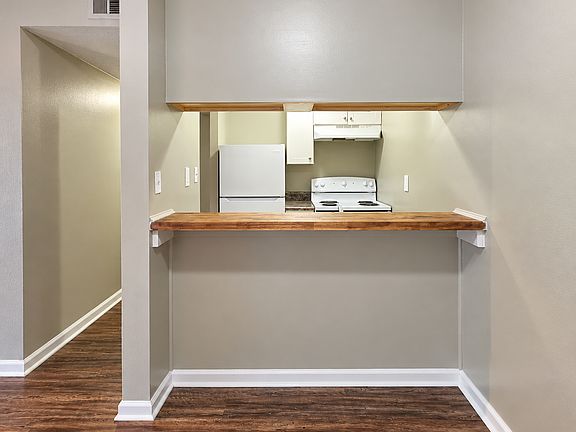 5th image of 4203 Patton Rd SW Unit 9