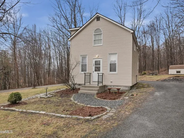 757 E Main St, North Adams, MA 01247