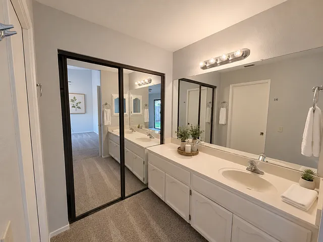 825 Cordwell Cir — Photo 8