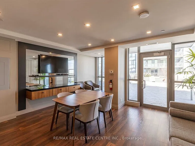 17 Zorra St #1202 — Photo 19