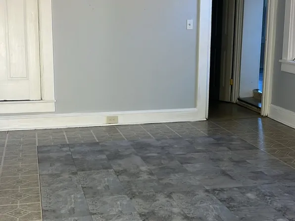 334 S Queen St, Lancaster, PA 17603
