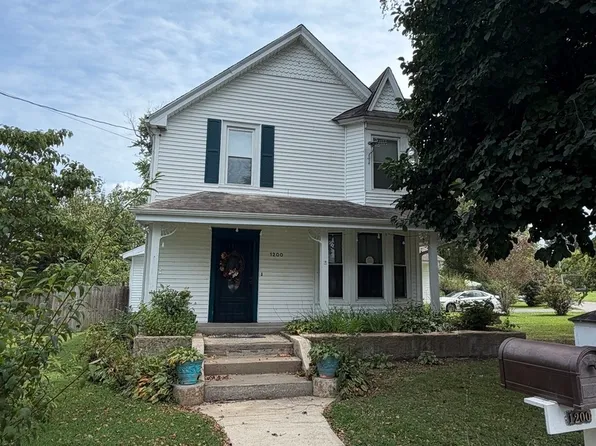 1200 Market St, Metropolis, IL 62960