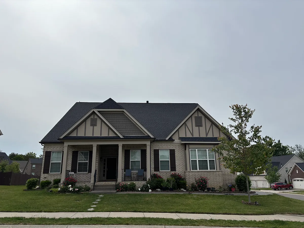 Building Photo - 3038 Oxford Dr