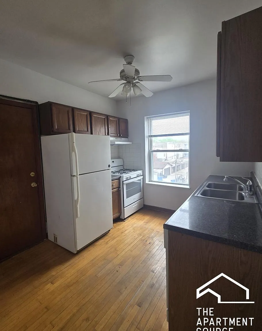 3157 West Argyle Street #3E — Photo 2